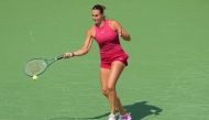 Aryna Sabalenka plays a forehand during her match against Jessica Pegula of the United States during the Final Day of the Cincinnati Open at the Lindner Family Tennis Center on August 19, 2024 in Mason, Ohio. (Photo by Dylan Buell / GETTY IMAGES NORTH AMERICA / Getty Images via AFP)
