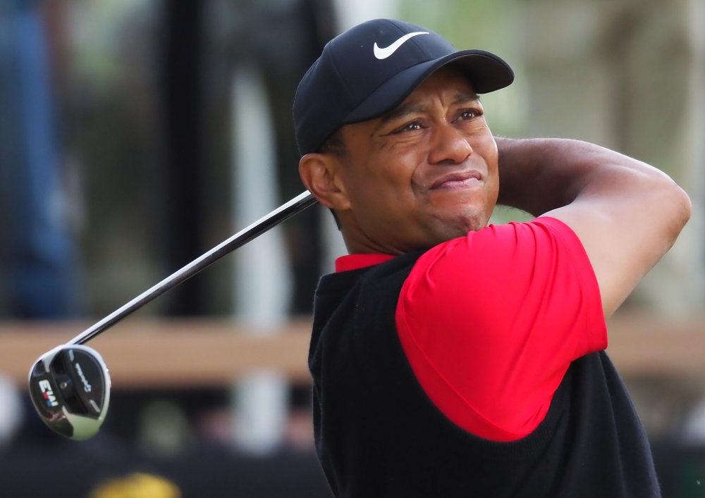Tiger woods of the US tees off at the 18th hole during the final round of the PGA ZOZO Championship golf tournament at the Narashino Country Club in Inzai, Chiba prefecture on October 28, 2019. / AFP / TOSHIFUMI KITAMURA