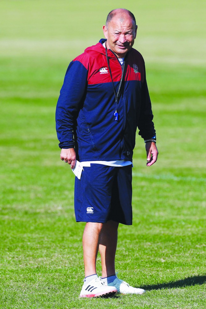 England's head coach Eddie Jones takes part in a training session at Fuchu Asahi Football Park in Tokyo on October 30, 2019, ahead of their Japan 2019 Rugby World Cup final against South Africa. AFP / Odd Andersen
