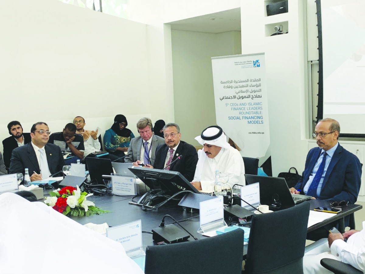 Qatar Central Bank (QCB) Governor H E Sheikh Abdullah bin Saoud Al Thani (second right), with Dr Syed Nazim Ali (third right), Director of Research Division & Centre of Islamic Economies and Finance at HBKU’s College of Islamic Studies, and Dr Abdulfatah 