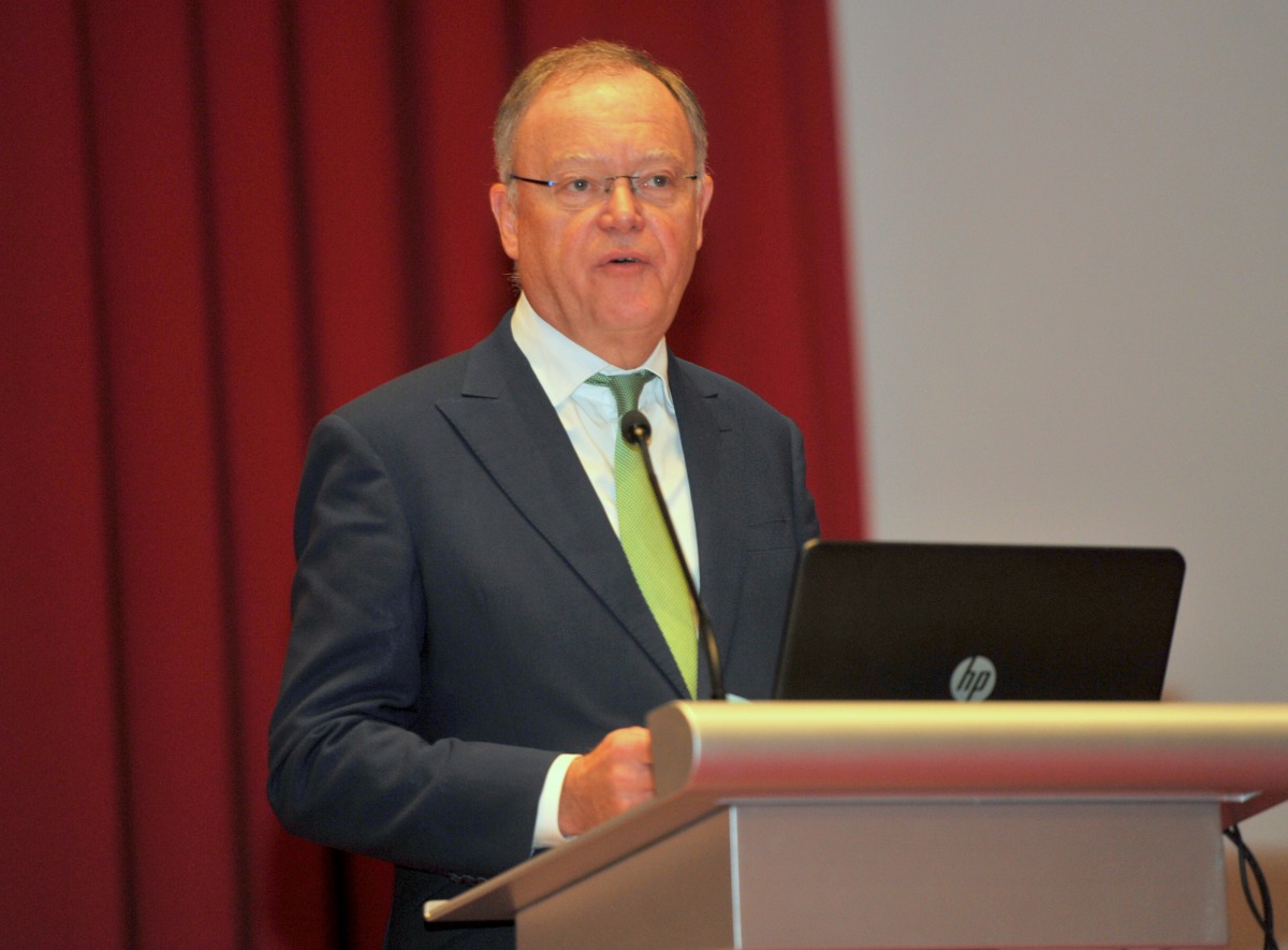 Germany’s Prime Minister of the Federal State of Lower Saxony H E Stephan Weil speaking during the Qatar-German Business Forum at the Sheraton Doha Hotel in Doha yesterday. 
