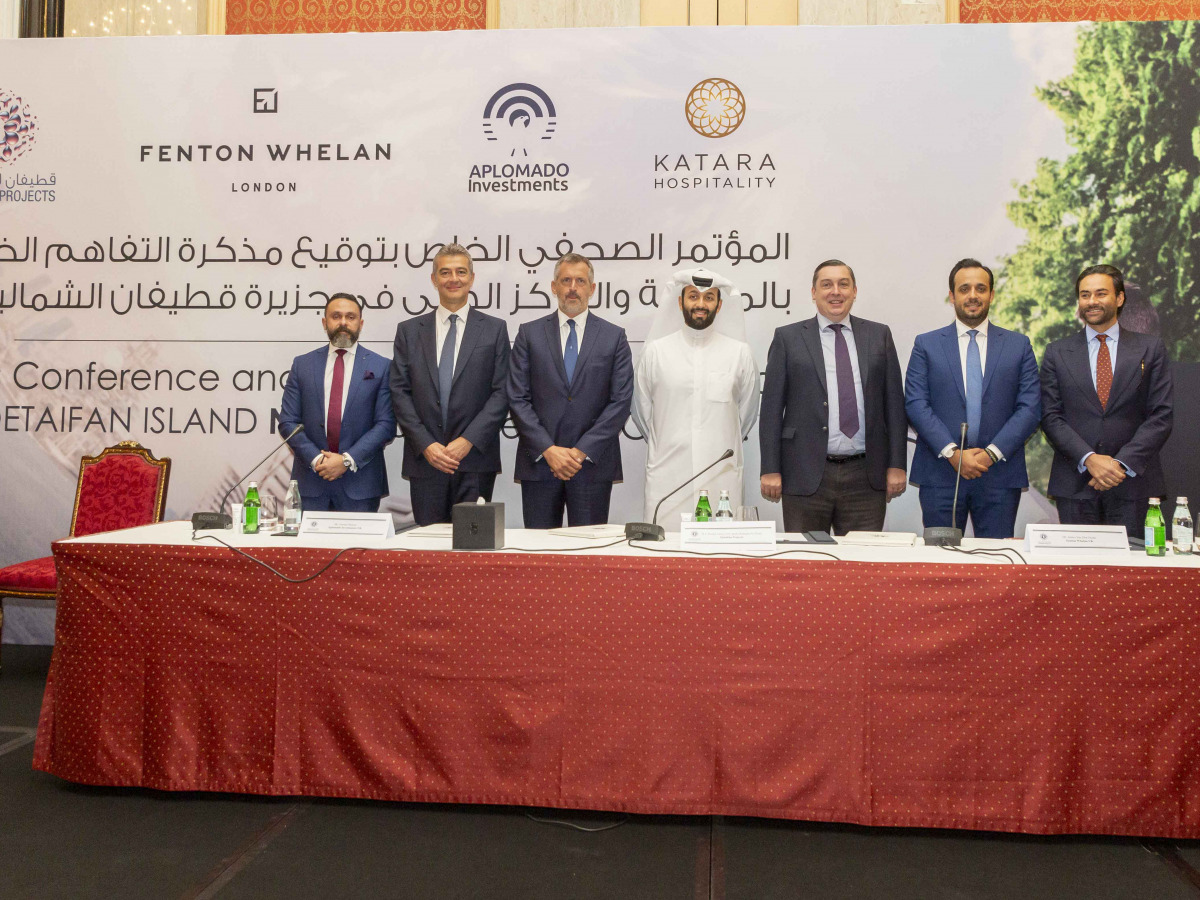 British Ambassador to Qatar H E Jonathan Wilks (third right), Managing Director of Qetaifan Projects Sheikh Nasser bin Abdul Rahman Al Thani (fourth left), Co-Founder and Director at Fenton Whelan James Van Den Heule, Co-Founder and CEO of Aplomado Invest