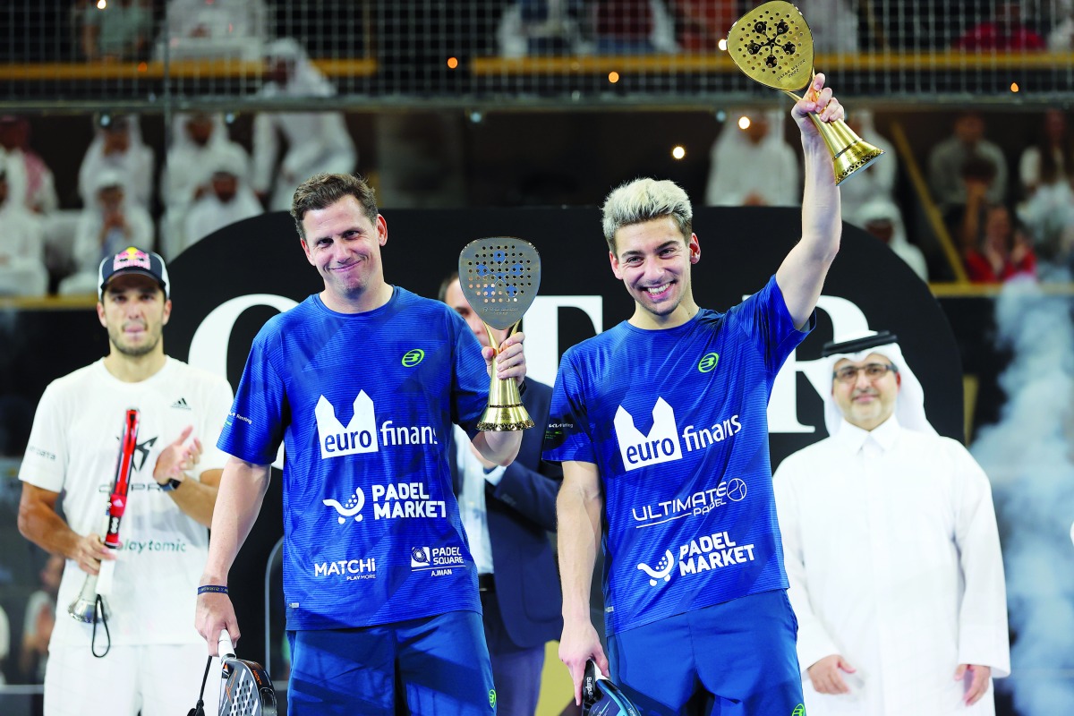 Minister of Municipality, H E Dr. Abdullah bin Abdulaziz bin Turki Al Subaie, attended the presentation ceremony of Premier Padel Ooredoo Qatar Major at the Khalifa International Tennis and Squash Complex, where Spain’s Francisco Navarro and Martin Di Nenno of Argentina won the inaugural Major title, yesterday. Ooredoo Qatar CEO Sheikh Mohammed bin Abdullah Al Thani, QSTBF Secretary-General Tariq Zainal and International Padel Federation President Luigi Carraro were also present.