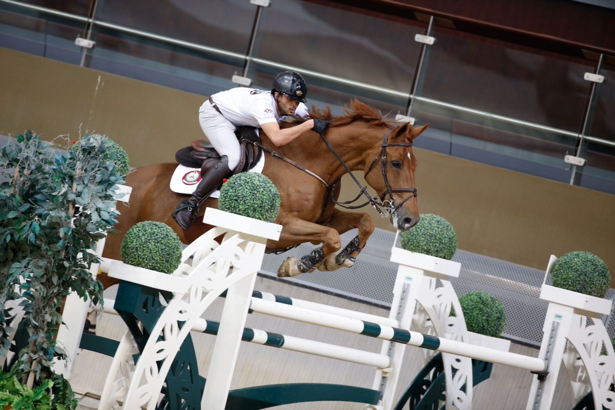 Salmeen Sultan Al Suwaidi guides Fiori LS over a fence during the Medium Tour team event.