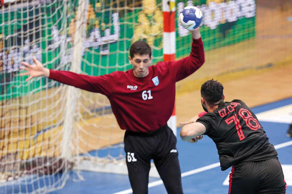 Al Rayyan's Chadhli Guizani shoots to score against Kazma DC, during the third place play-off, yesterday.