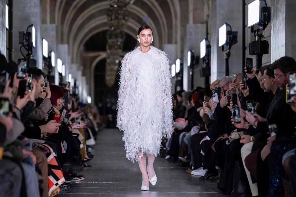 Model Irina Shayk walks the runway for the Tory Burch show during New York Fashion Week on February 12, 2024 in New York. (Photo by ANGELA WEISS / AFP)