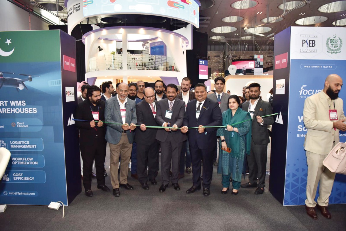 Ambassador of Pakistan H E Muhemmed Aejaz  opening the Pakistan pavilion at the Web Summit Qatar.