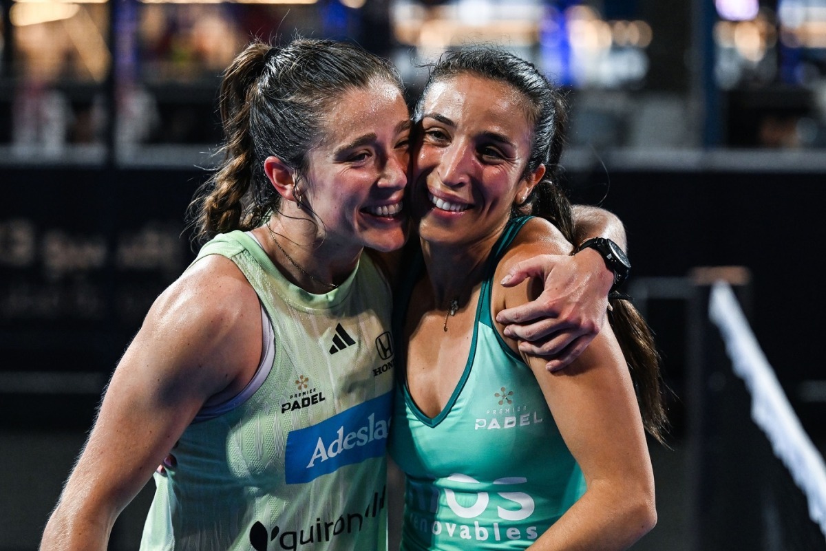 Veronica Virseda and Marta Gellego celebrate after defeating Marta Talavan and Buria Rodriguez.