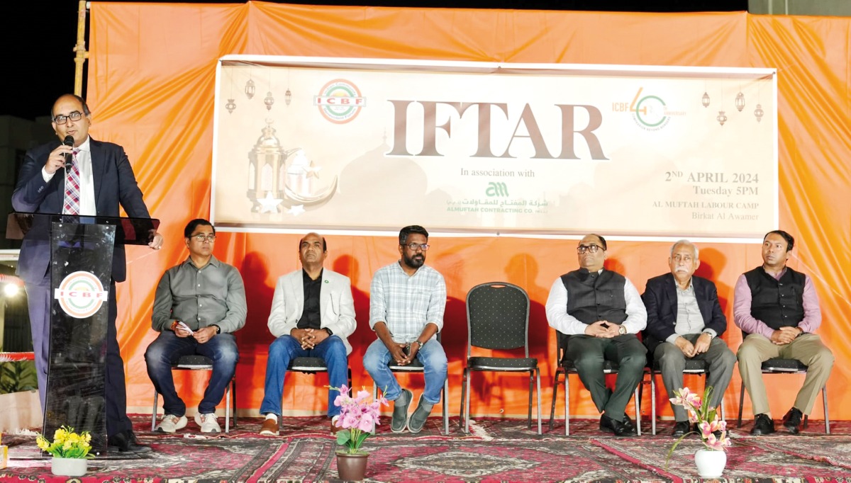 Ambassador of India to Qatar H E Vipul addressing the Iftar event organised by ICBF.