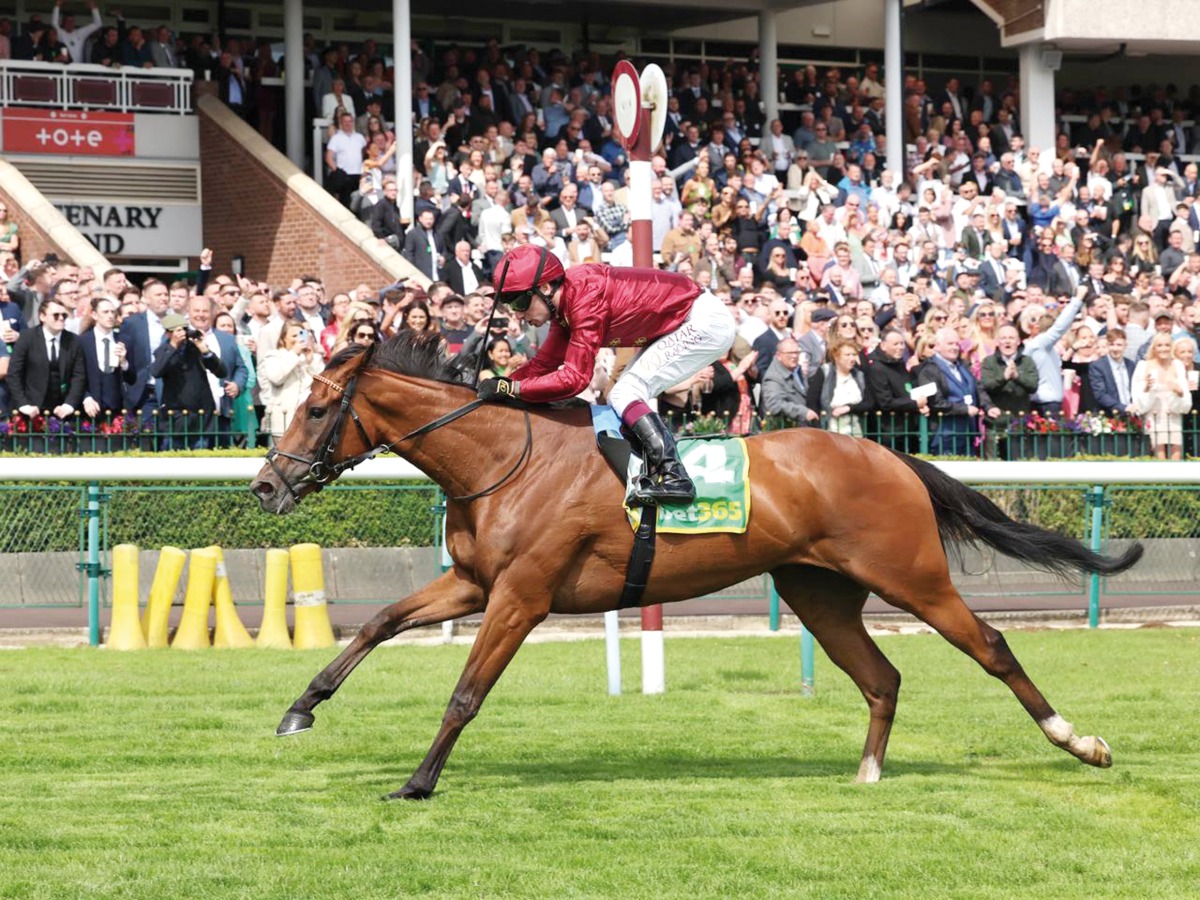 Oisin Murphy guides Queen Of The Pride to Lancashire Oaks victory.