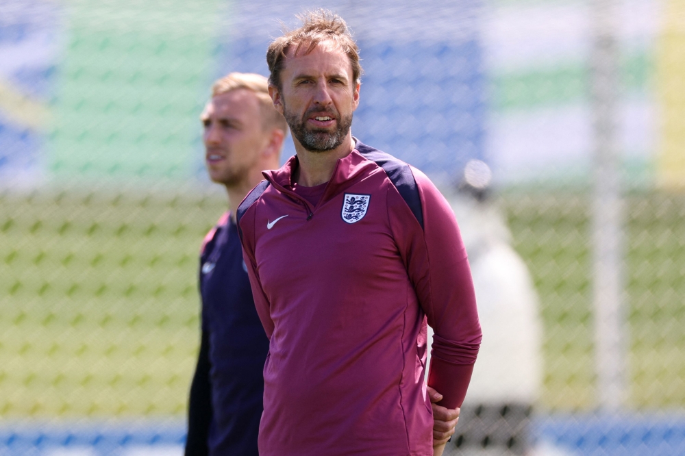 England's head coach Gareth Southgate leads an MD-1 training session at the team's base camp in Blankenhain, on July 13, 2024, on the eve of their UEFA Euro 2024 final football match against Spain. (Photo by Adrian DENNIS / AFP)
