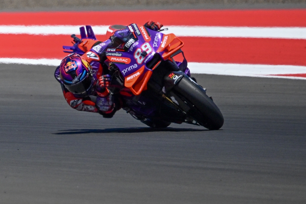 Prima Pramac Racing's Spanish rider Jorge Martin rides during the qualifying of the 2024 MotoGP race at Pertamina Mandalika International Circuit in Mandalika, West Nusa Tenggara on September 28, 2024. (Photo by Bay Ismoyo / AFP)