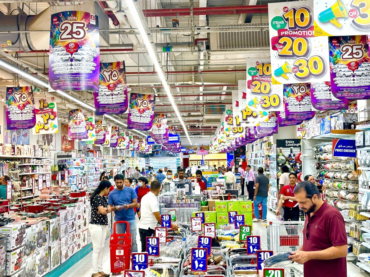 Customers shop at one of Safari's outlets.