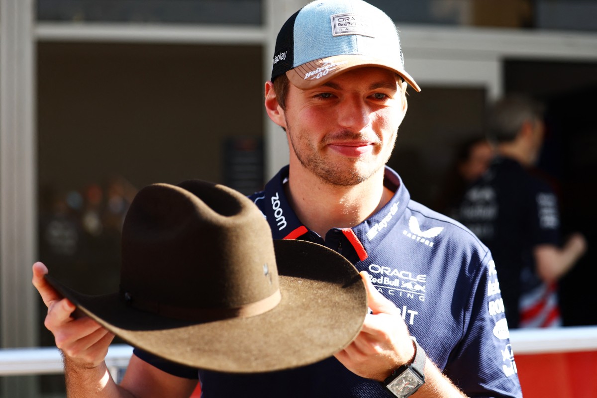 Max Verstappen of the Netherlands and Oracle Red Bull Racing poses for a photo with a cowboy hat in the Paddock prior to practice ahead of the F1 Grand Prix of United States at Circuit of The Americas on October 18, 2024 in Austin, Texas. Photo by Mark Thompson / GETTY IMAGES NORTH AMERICA / Getty Images via AFP.