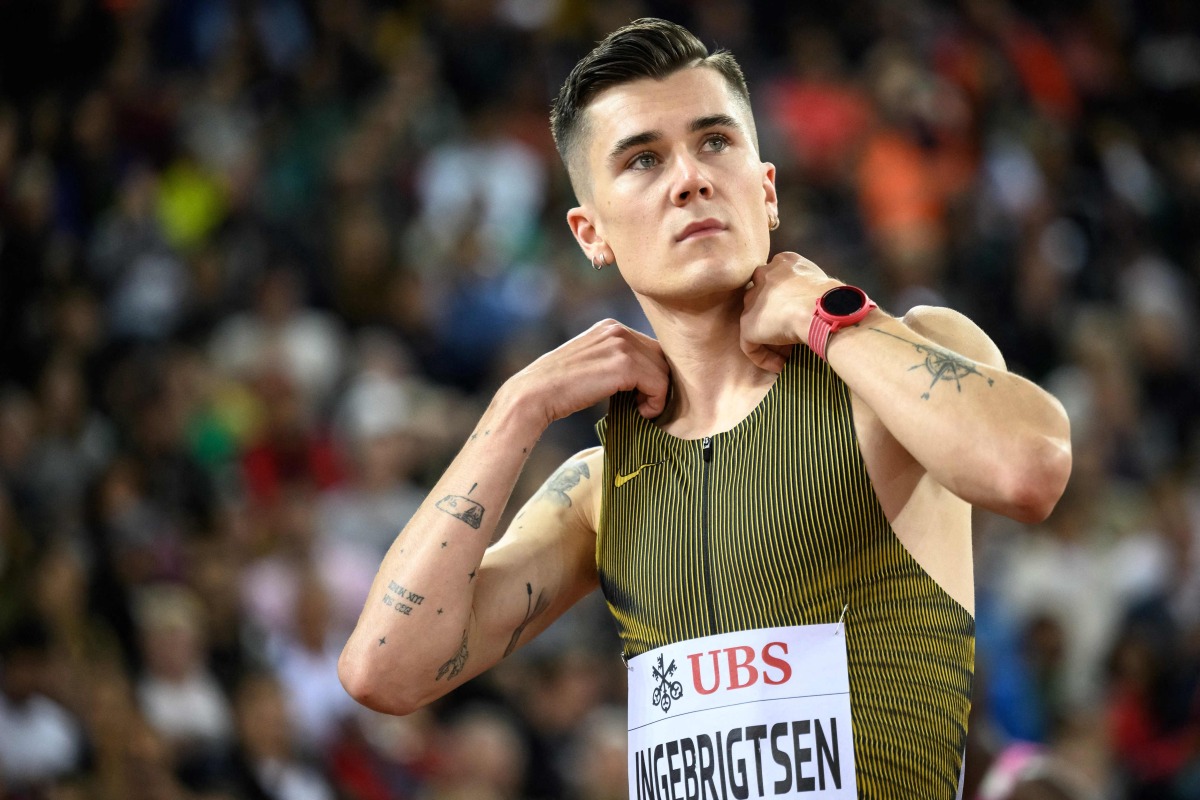 (FILES) Second placed Norway's Jakob Ingebrigtsen looks on after competing in the Men's 1500m final during the Diamond League athletics meeting at the Letzigrund stadium in Zurich on September 5, 2024. (Photo by Fabrice COFFRINI / AFP)
