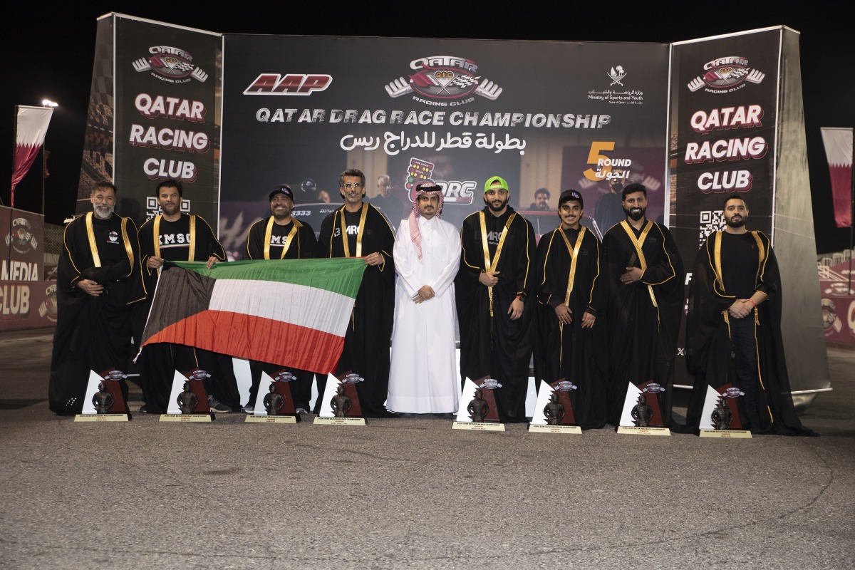 QRC Director-General Sheikh Jabor bin Khalid Al Thani presented trophies to the winners of final round.